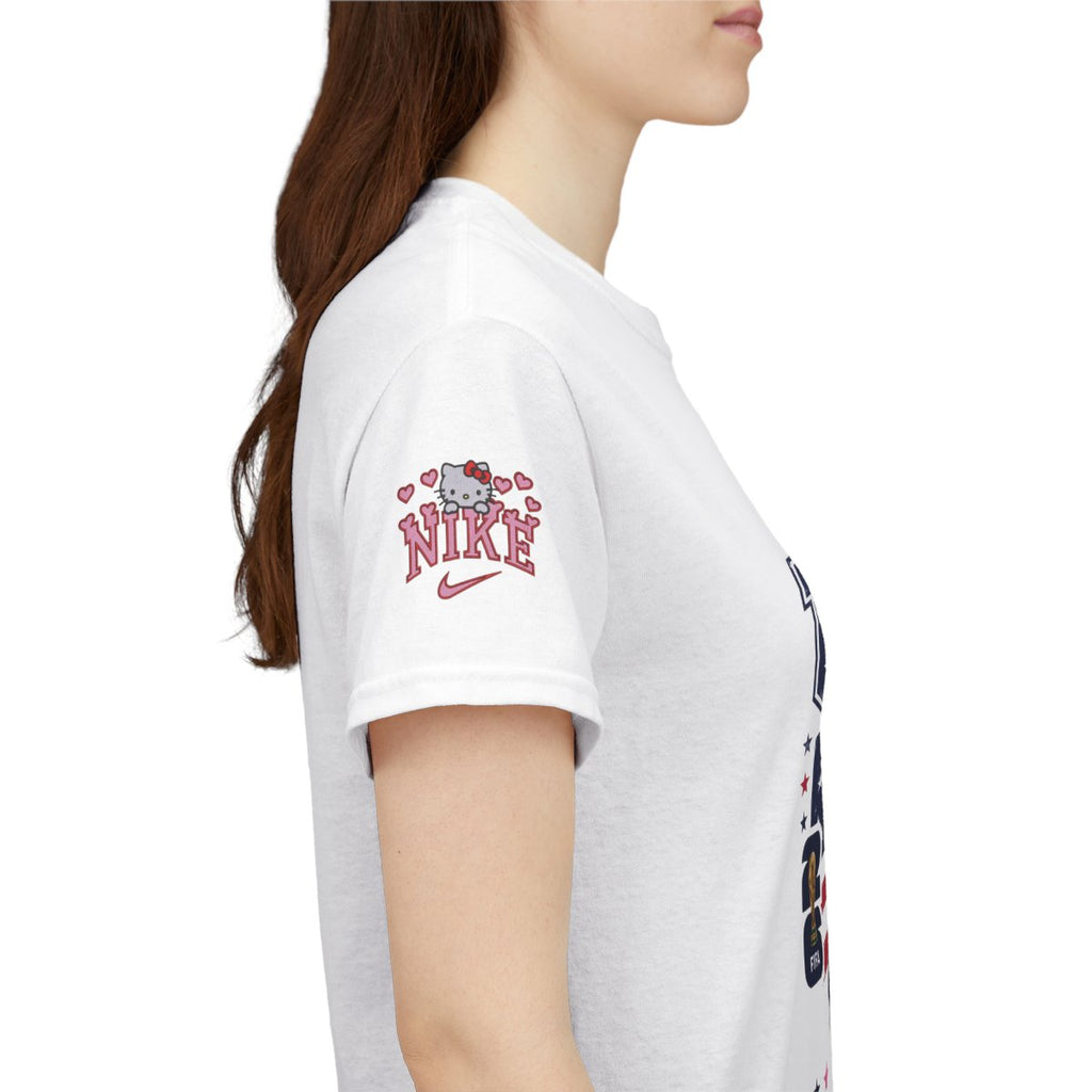 Hello Kitty USA World Cup T-Shirt – Cute Soccer Fan Graphic Tee, Cartoon Football Lover Shirt, Kawaii Sports Fashion Unisex.
