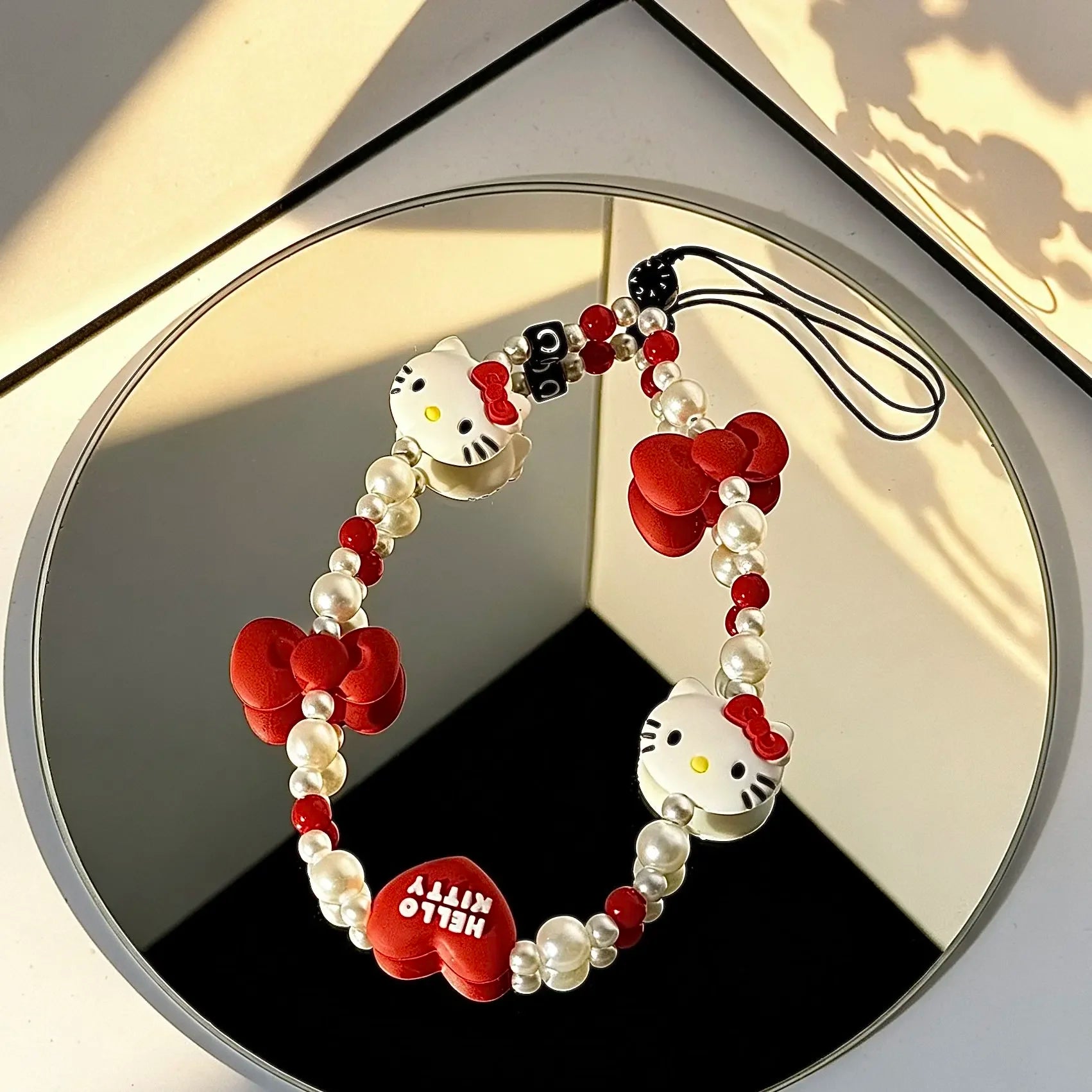 Cute Hello Kitty Beaded Phone Lanyard – Girly Phone Charm Strap & Anti-Lost Mobile Phone Chain