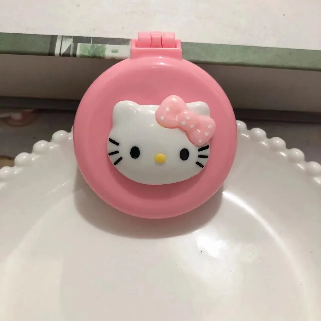 Hello Kitty Air Cushion Hair Brush – Cute Portable Detangling & Styling Comb for Girls