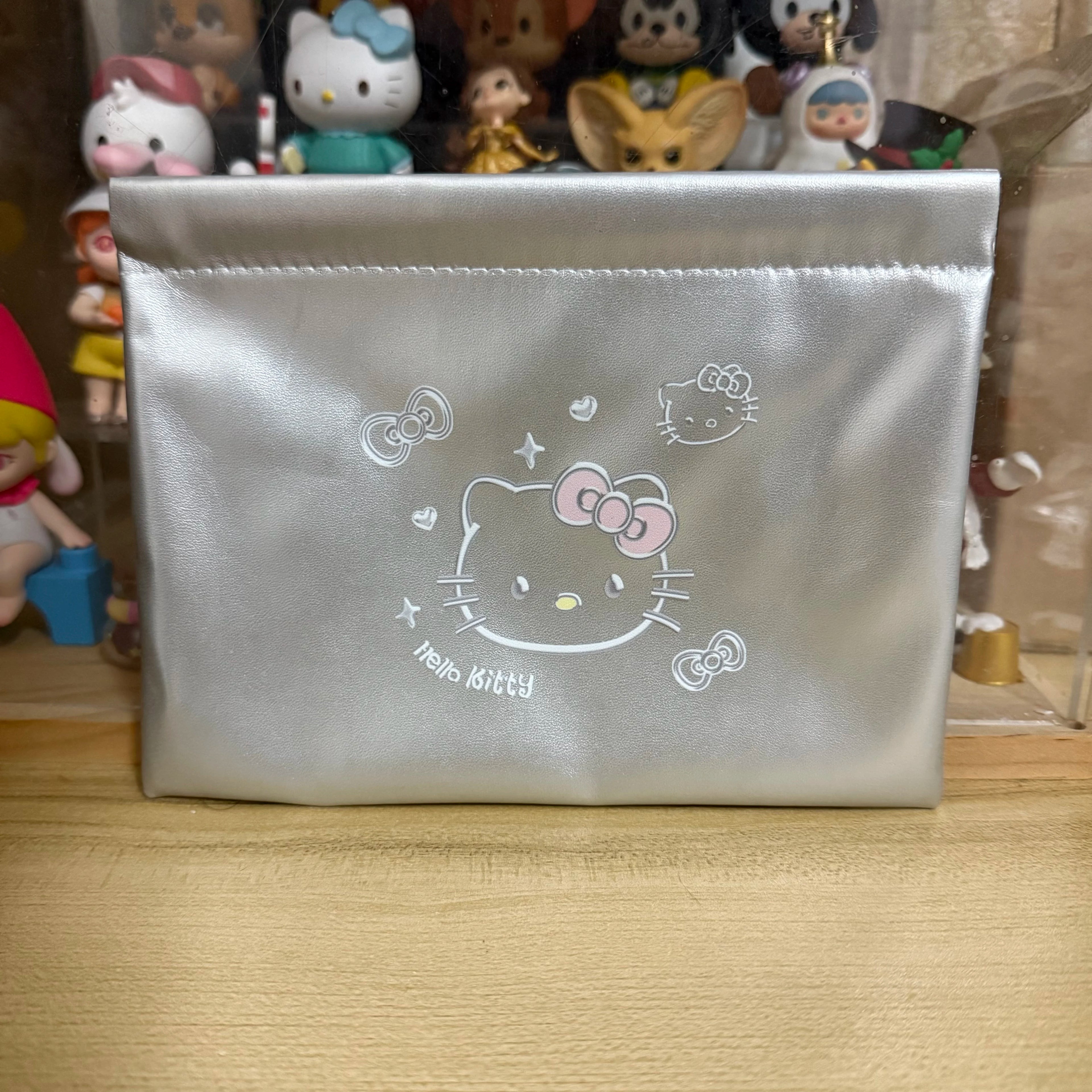 Hello Kitty Organizer Pouch – Portable Makeup, Earphone & Travel Storage Bag