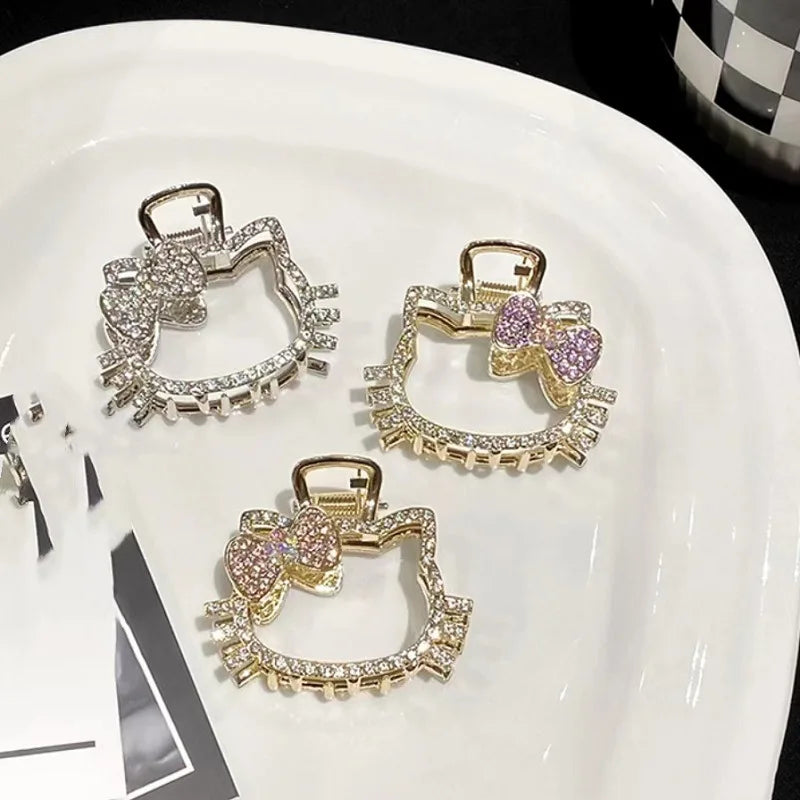 Hello Kitty Crystal Shark Hair Clip – Sparkling Rhinestone Hair Claw for Women & Girls