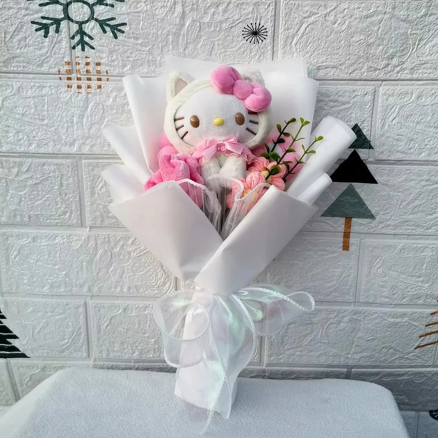 Hello Kitty Cartoon Plush Bouquet – Rose Flower Doll Arrangement for Home Decor & Gift (Valentine’s, Christmas & Wedding)