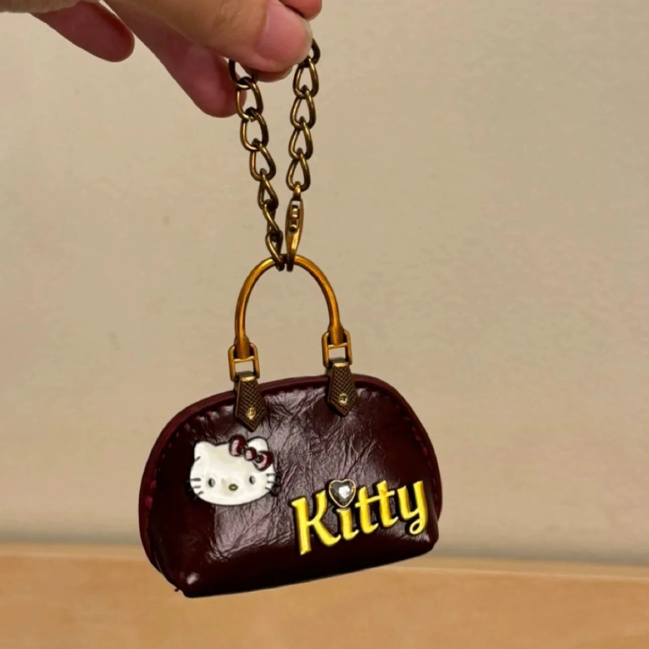 Hello Kitty Pendant Bag Charm – Cute Metal Keychain Accessory with Fashion Chain for Bags & Keys