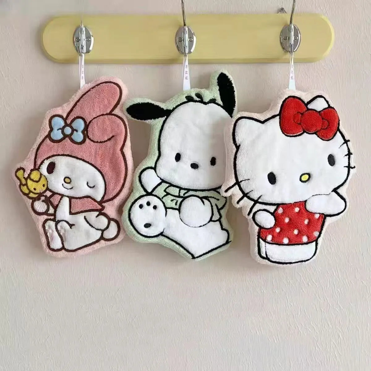 Hello Kitty Coral Velvet Hand Towels – Cute Hanging Absorbent Towels (1 or 4 Pack) for Bathroom & Kitchen