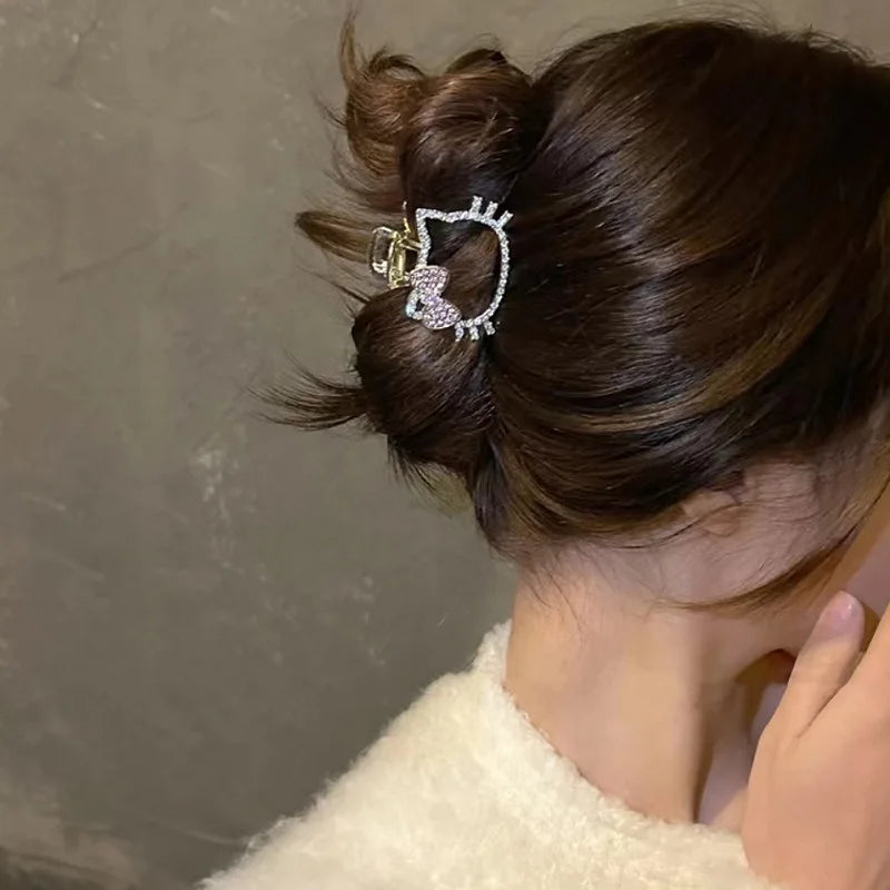 Hello Kitty Crystal Shark Hair Clip – Sparkling Rhinestone Hair Claw for Women & Girls