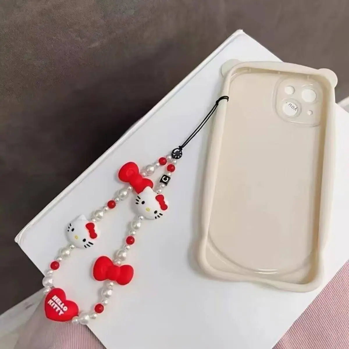 Cute Hello Kitty Beaded Phone Lanyard – Girly Phone Charm Strap & Anti-Lost Mobile Phone Chain